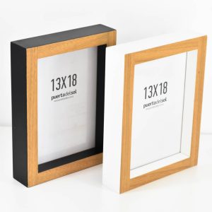 Portarretrato DOBLE - Blanco/Negro frente madera